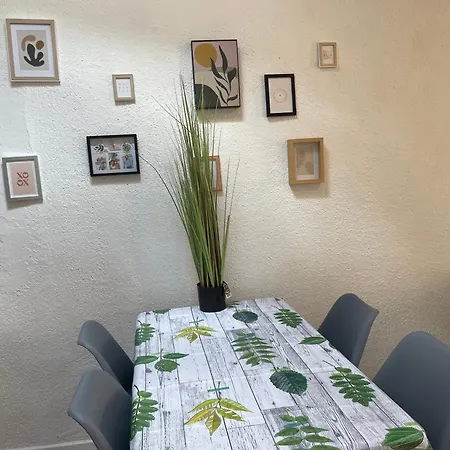 Des Remparts De Apartment *